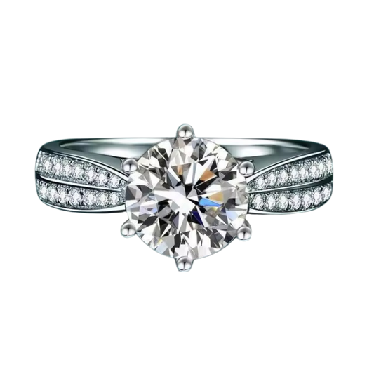 Eva Solitaire Round Classic Ring